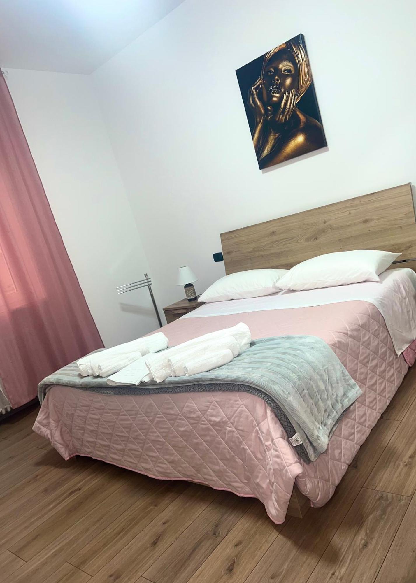 Juliet N - Rental Rooms Werona Zewnętrze zdjęcie